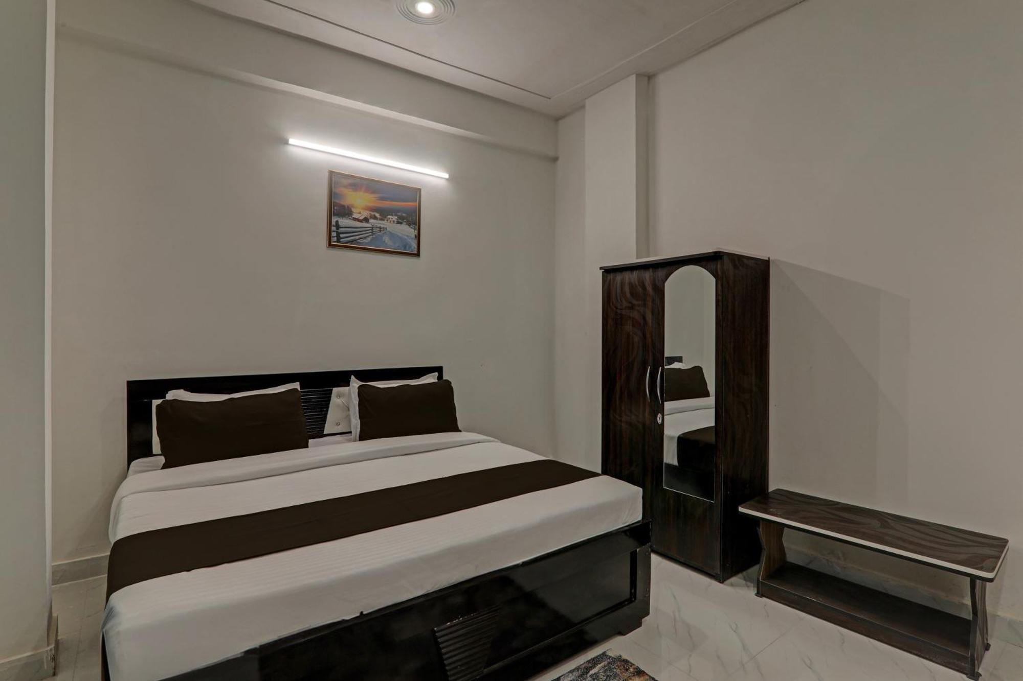 O Aanandwan Palace Hotel 4*