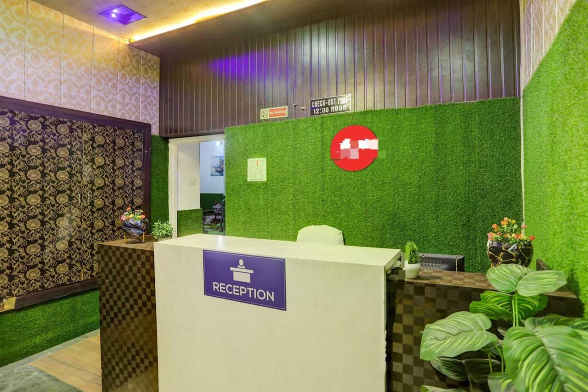 Indra Hotel