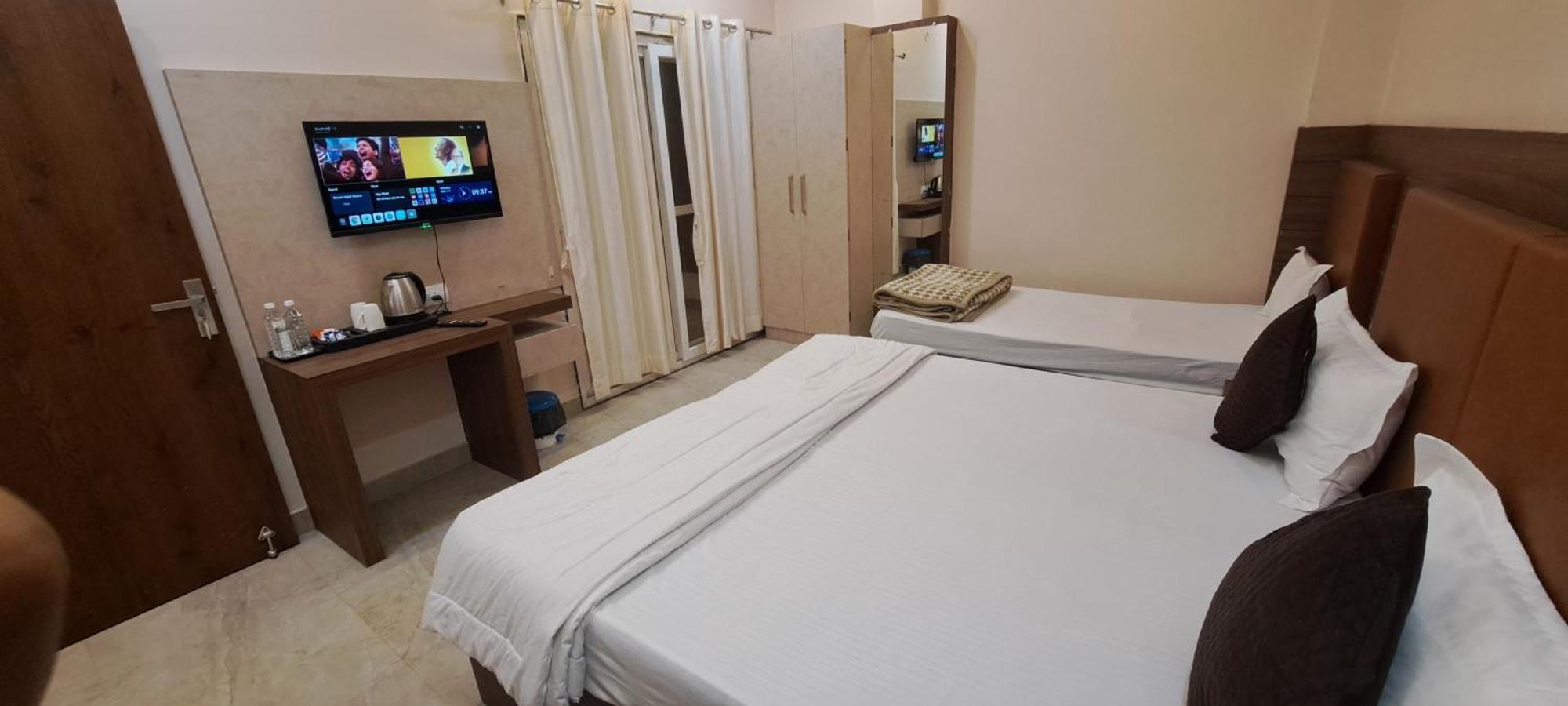 Hotel Naman Palace *