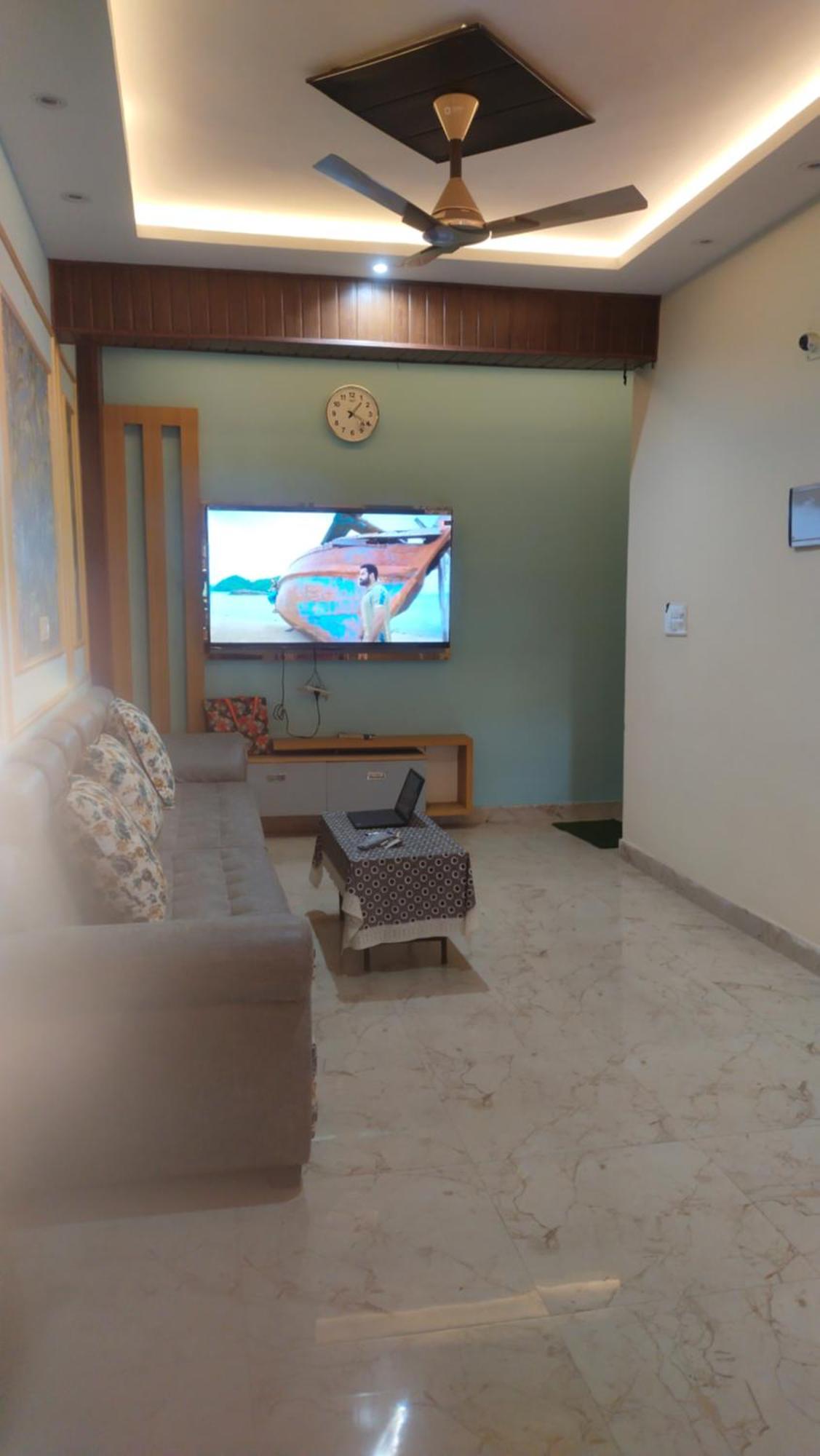 Family Homestay- 200M From Kal Bhairav Temple Apartment