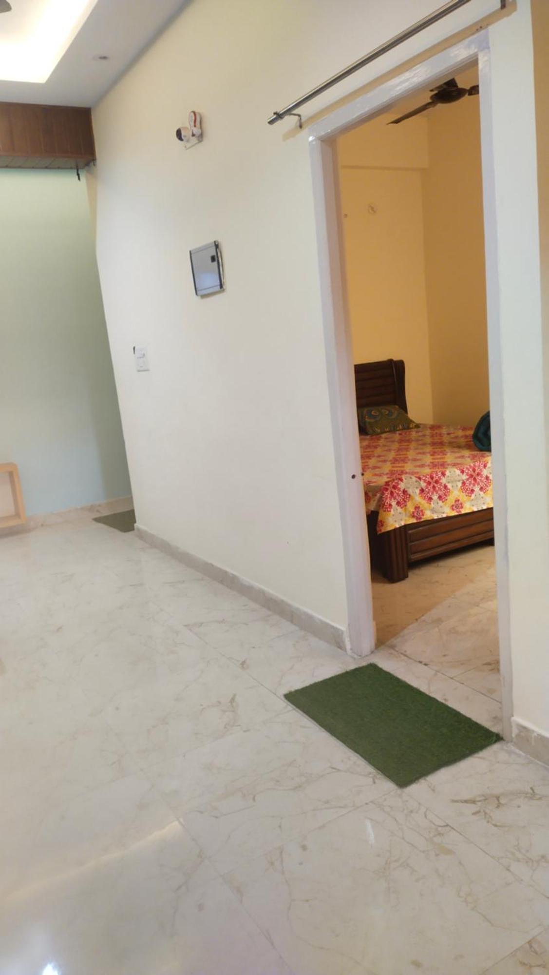 Apartment Family Homestay- 200M From Kal Bhairav Temple *
