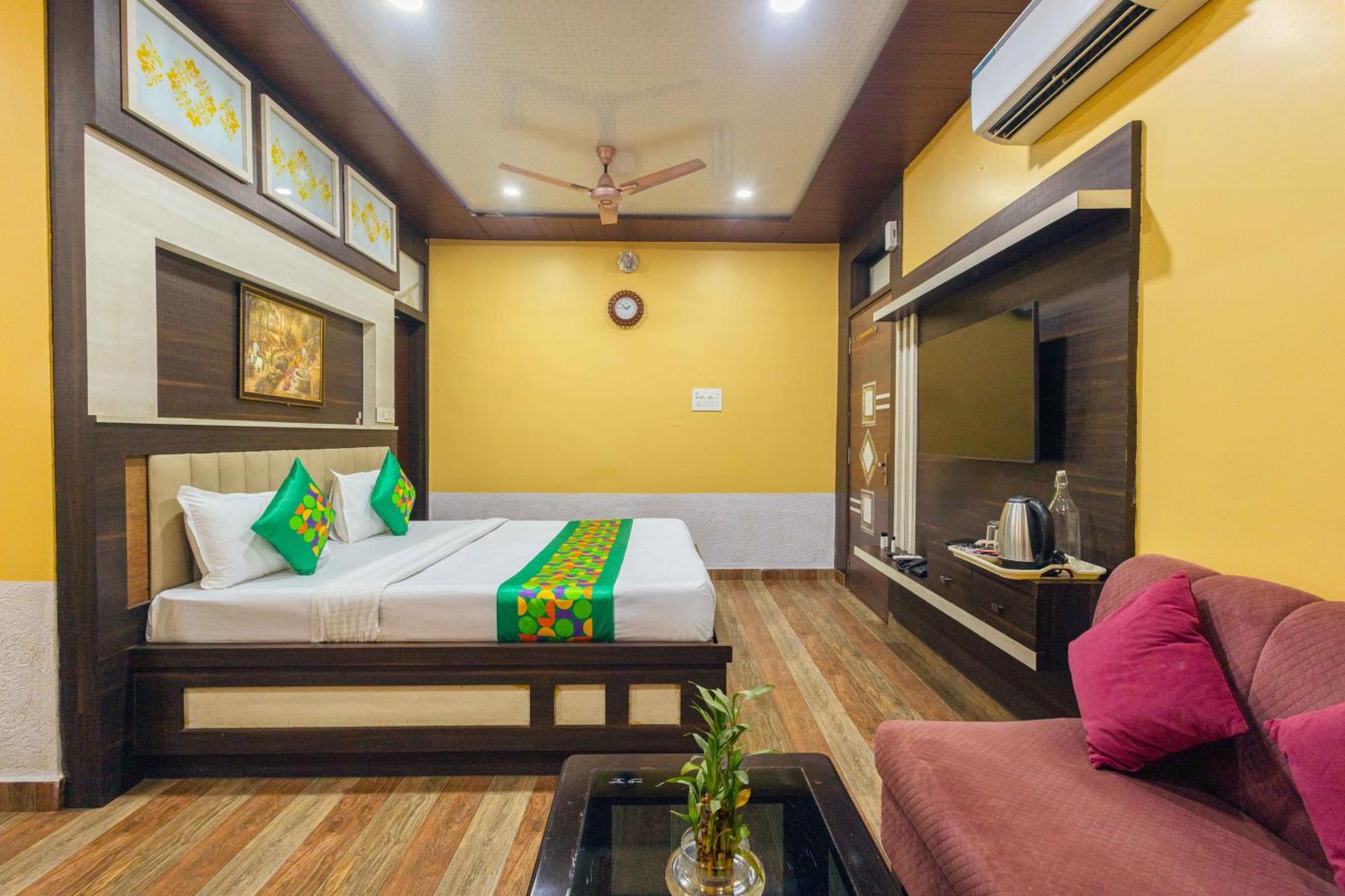 Treebo Saumendra Residency Hotel