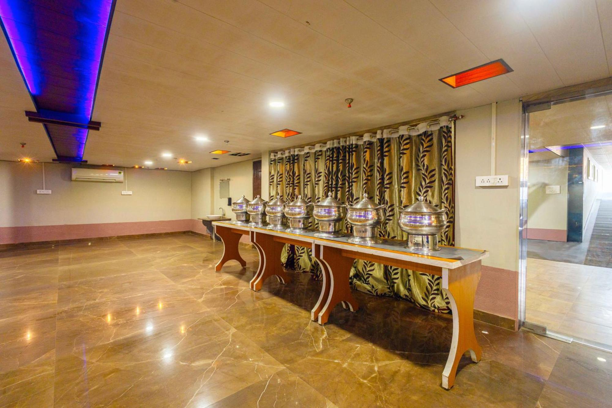 Hotel Treebo Saumendra Residency 3*