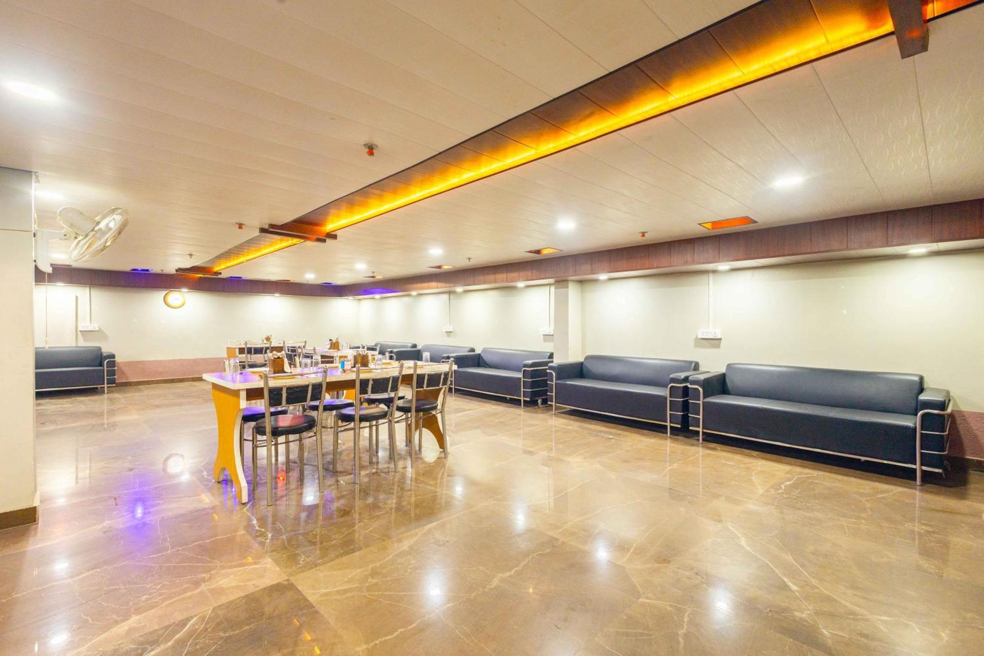 Treebo Saumendra Residency Hotel