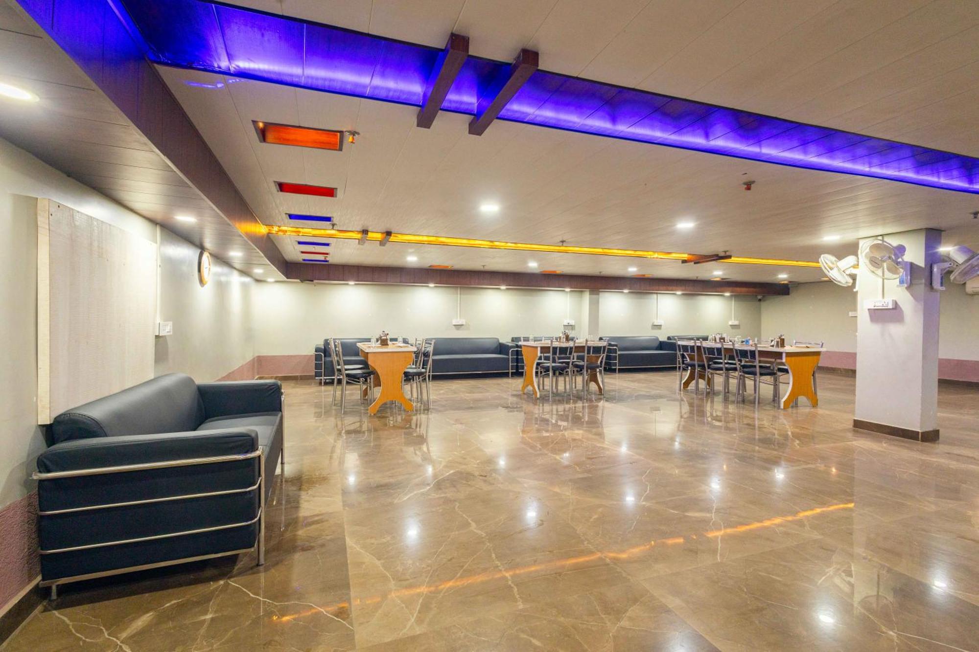 Treebo Saumendra Residency Hotel Varanasi