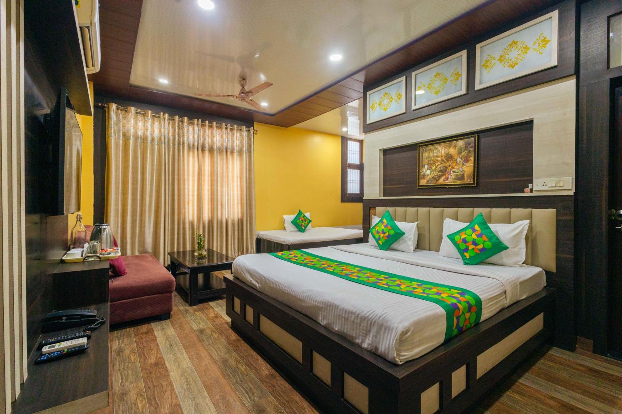 Treebo Saumendra Residency Hotel Varanasi