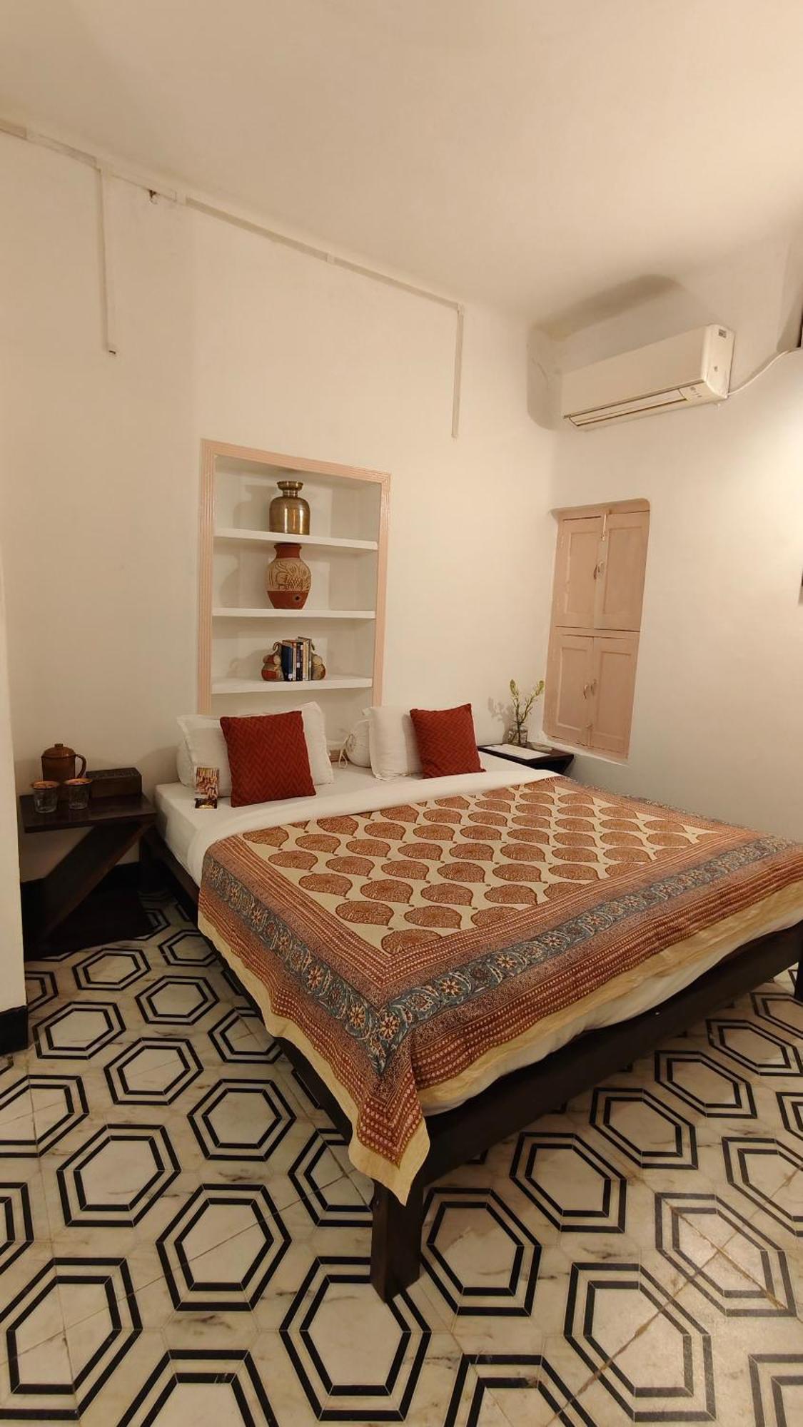 Homestay Nilay House *