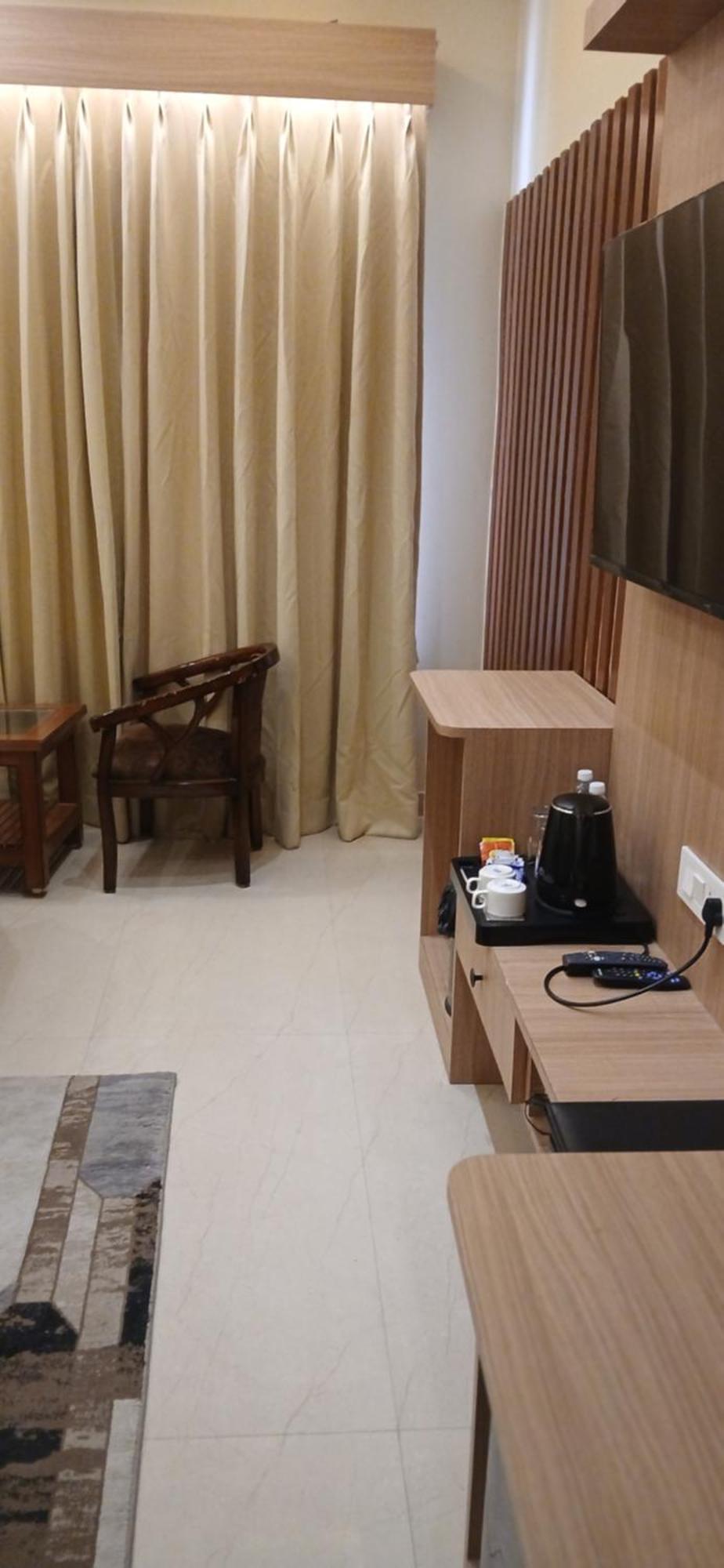 Hotel Mantavya - Near Bhu Campus Varanasi