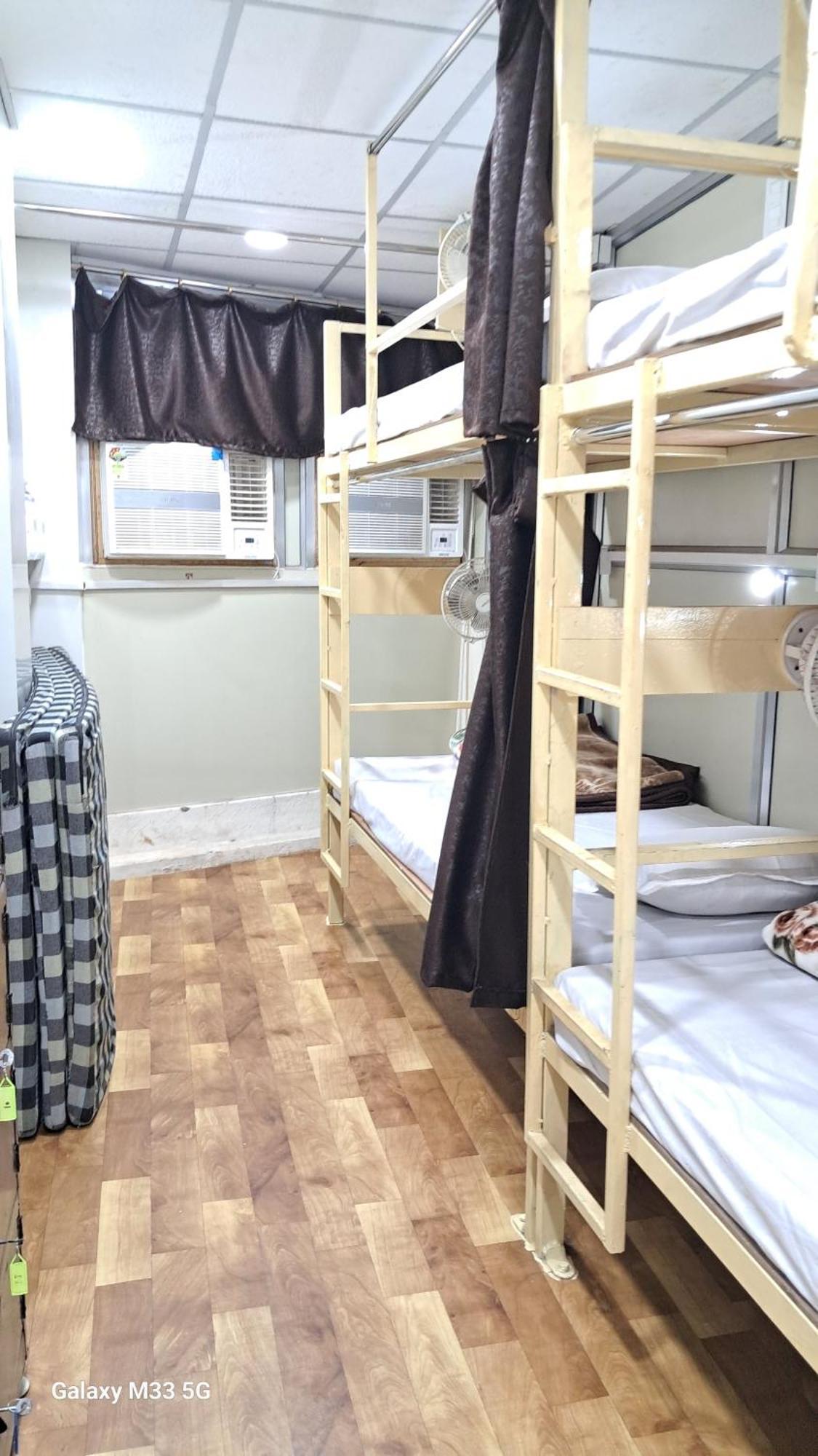 Maa Sheetala Hostel
