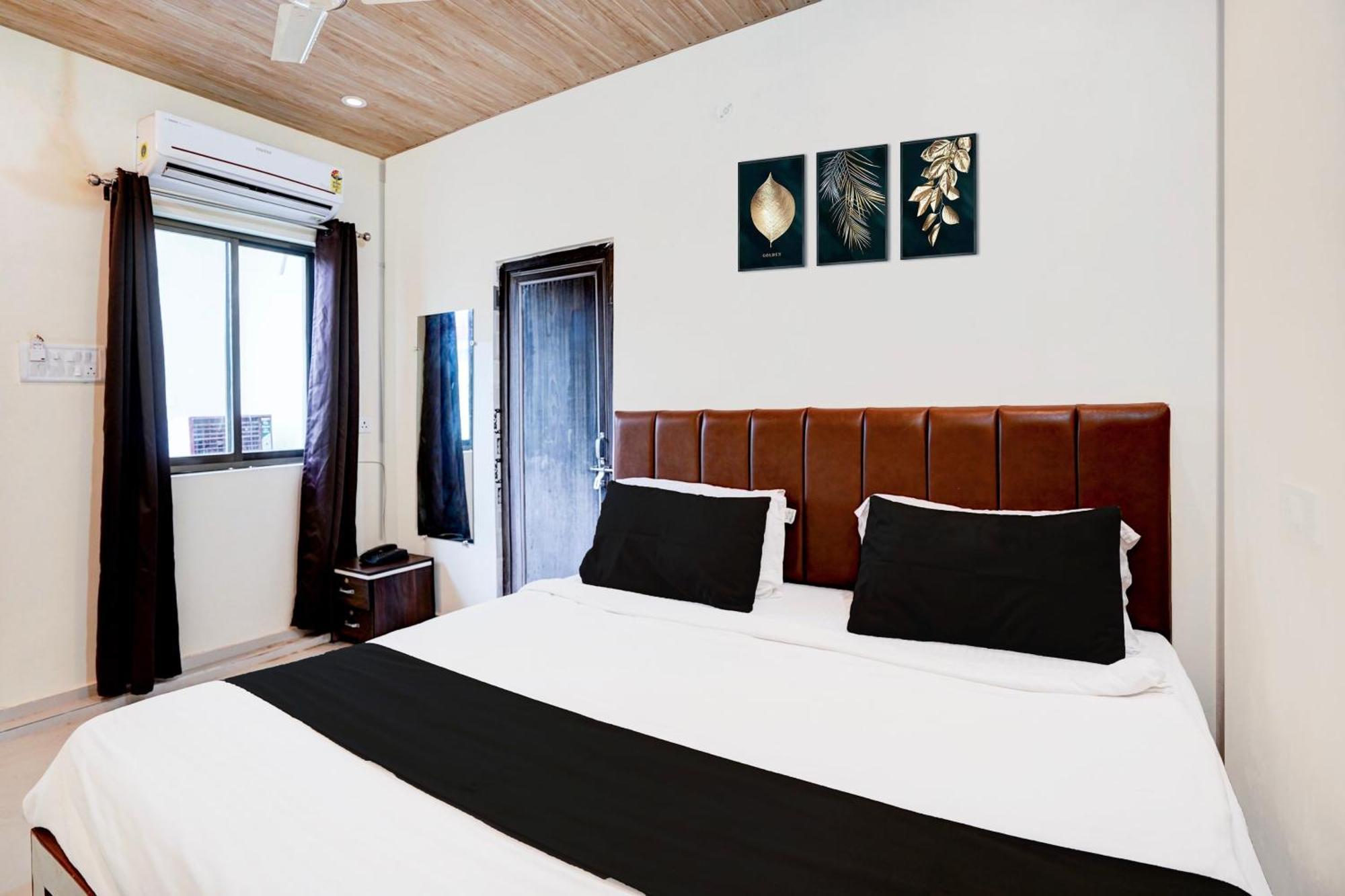 Super O Back Packers Hotel