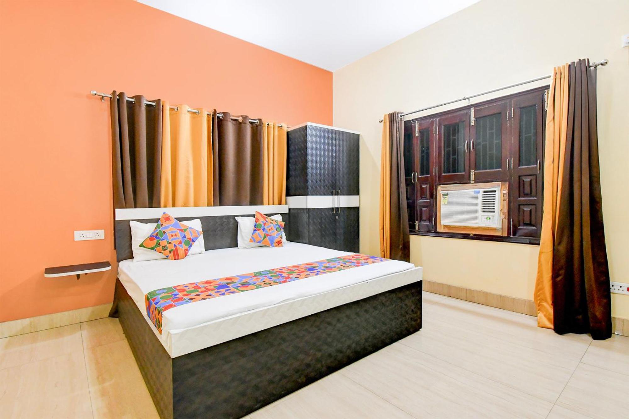 Fabhotel Rb Palace Hotel 3*