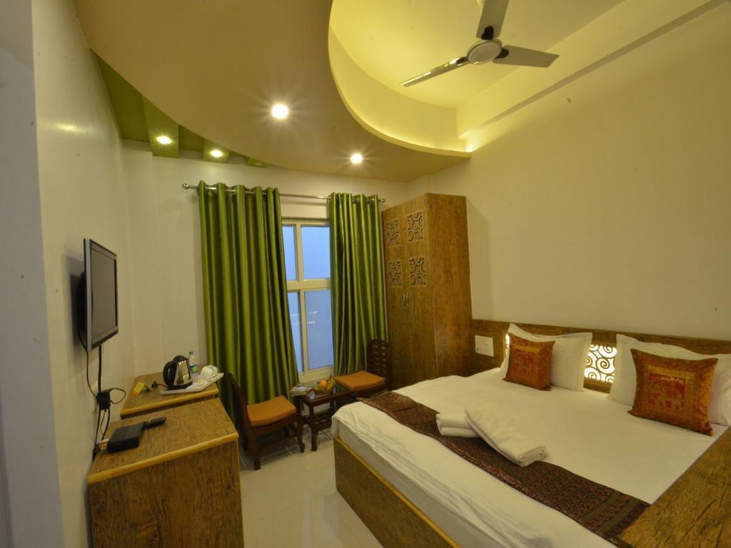 Banaras Haveli Hotel 3*