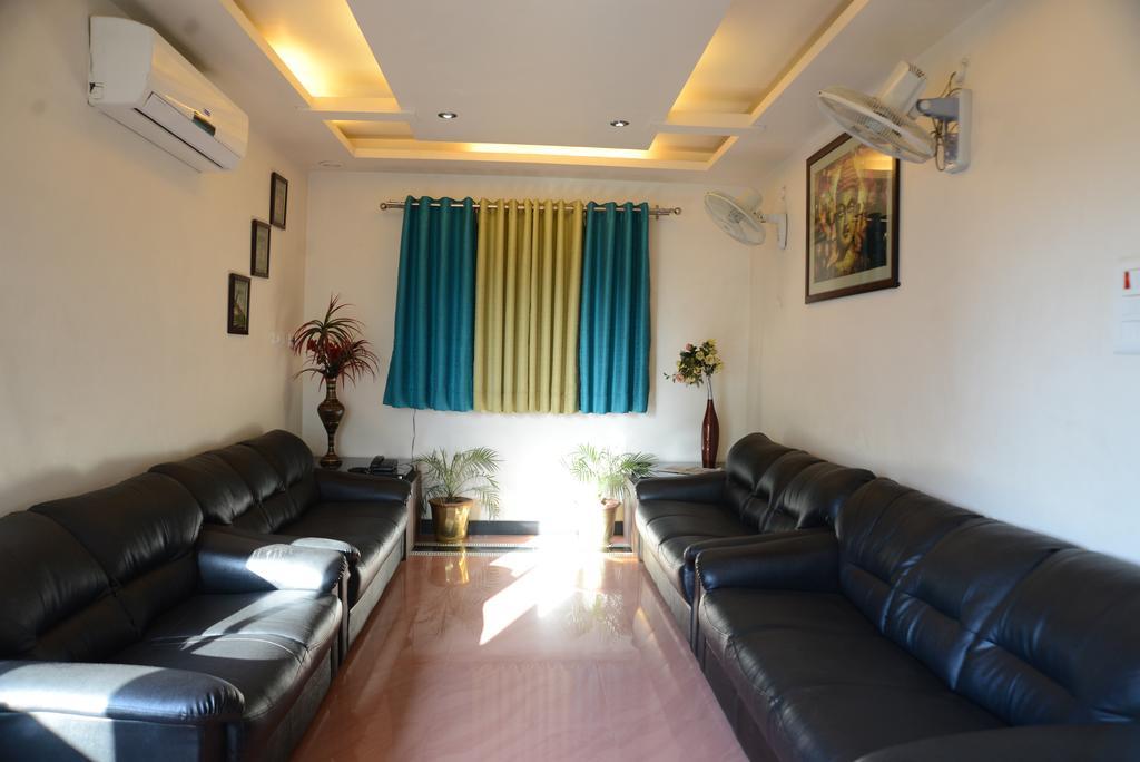 Divine Destination Hotel 2*