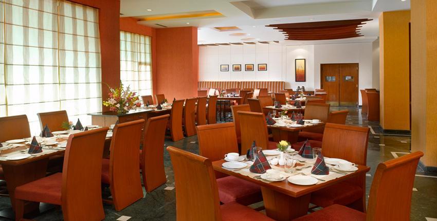 Hotel Hindusthan International, 4*