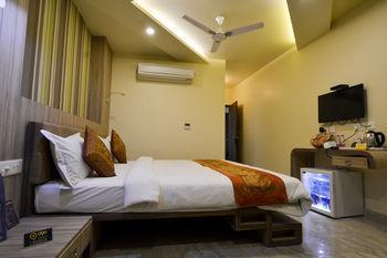 Hotel Oyo Premium Assi Ghat