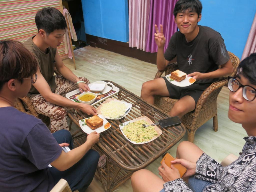 Guest house Suraj