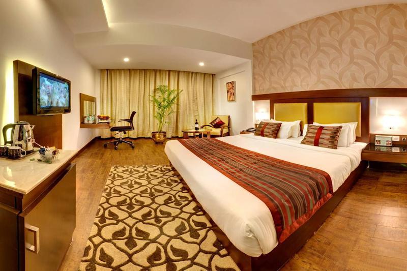 Hotel Hindusthan International, 4*