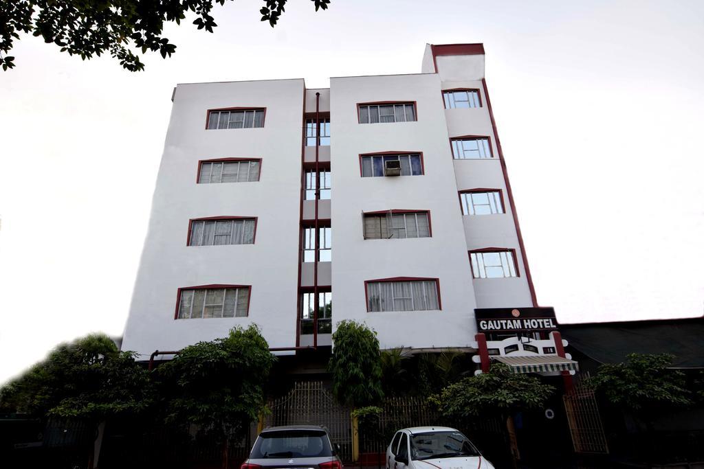 Gautam Hotel Varanasi