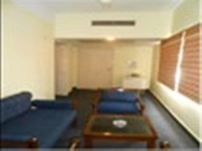Gautam Hotel 2*