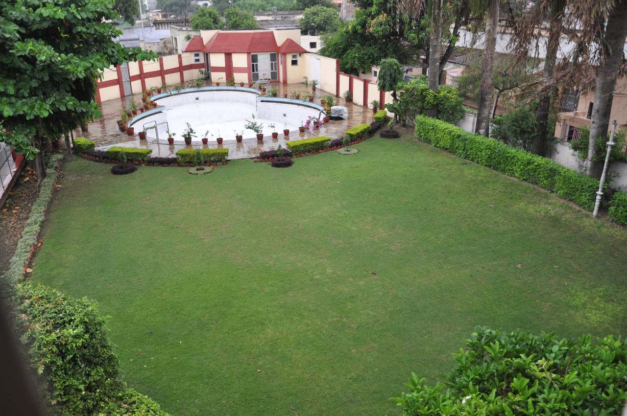 Oyo 3682 Pallavi International Hotel Varanasi