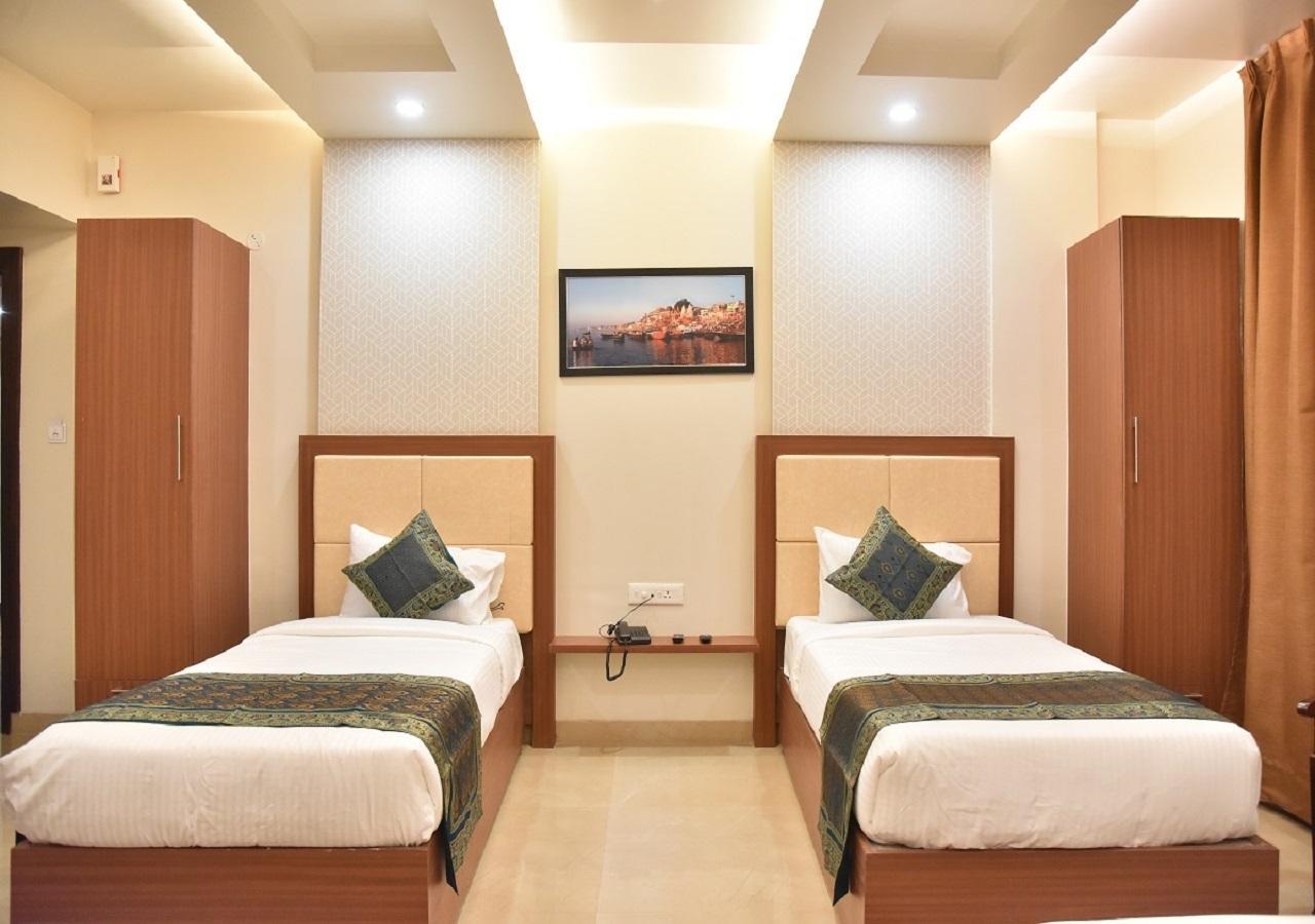 Hotel Rk Grand Varanasi