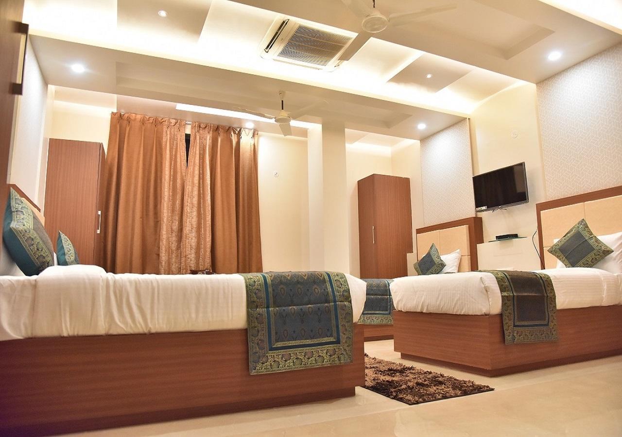 Rk Grand Varanasi