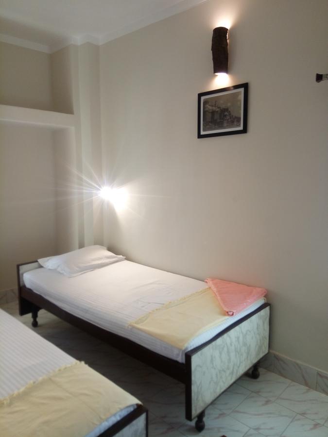 Chatter Box Hostel
