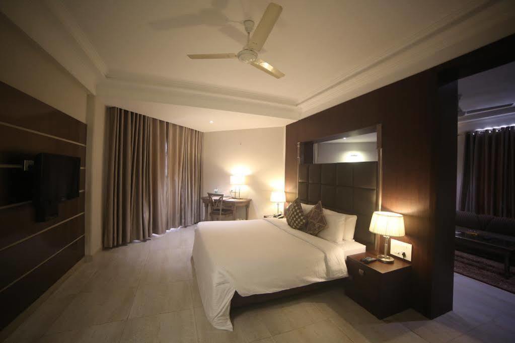 The Amayaa Hotel 4*