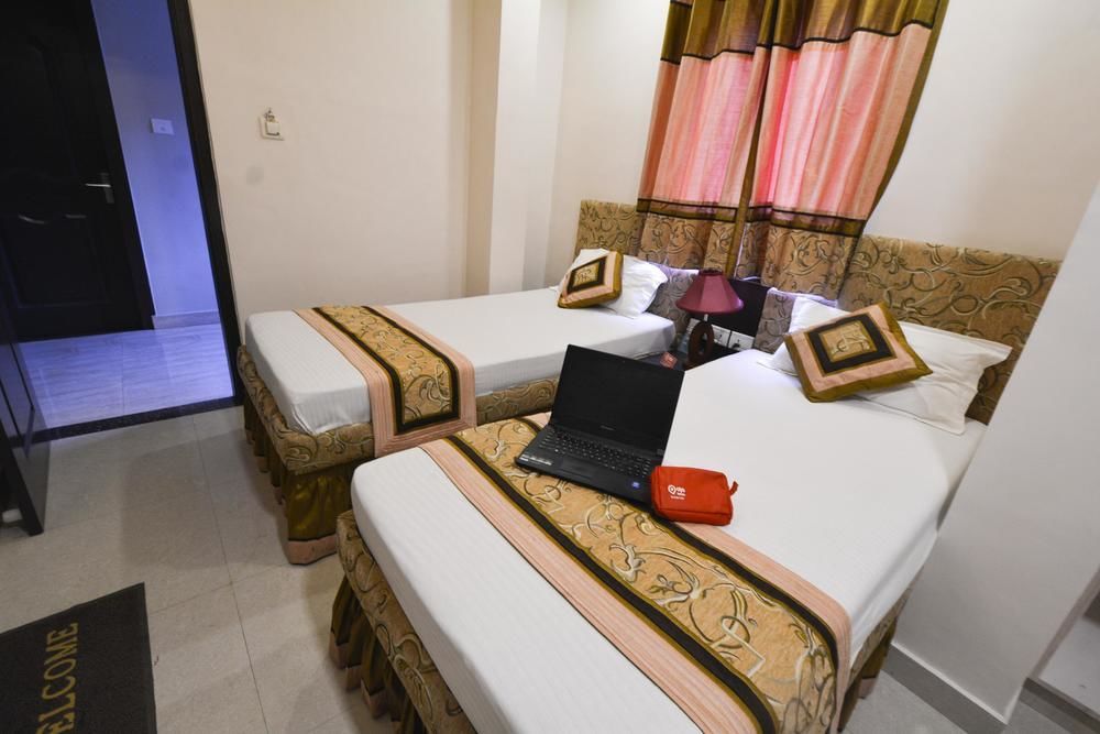 Oyo 943 The Swastik 3* Varanasi