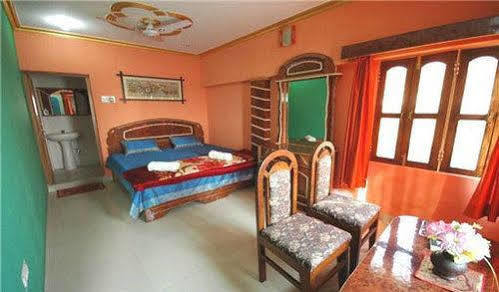 Bed & Breakfast Kedareswar 2*