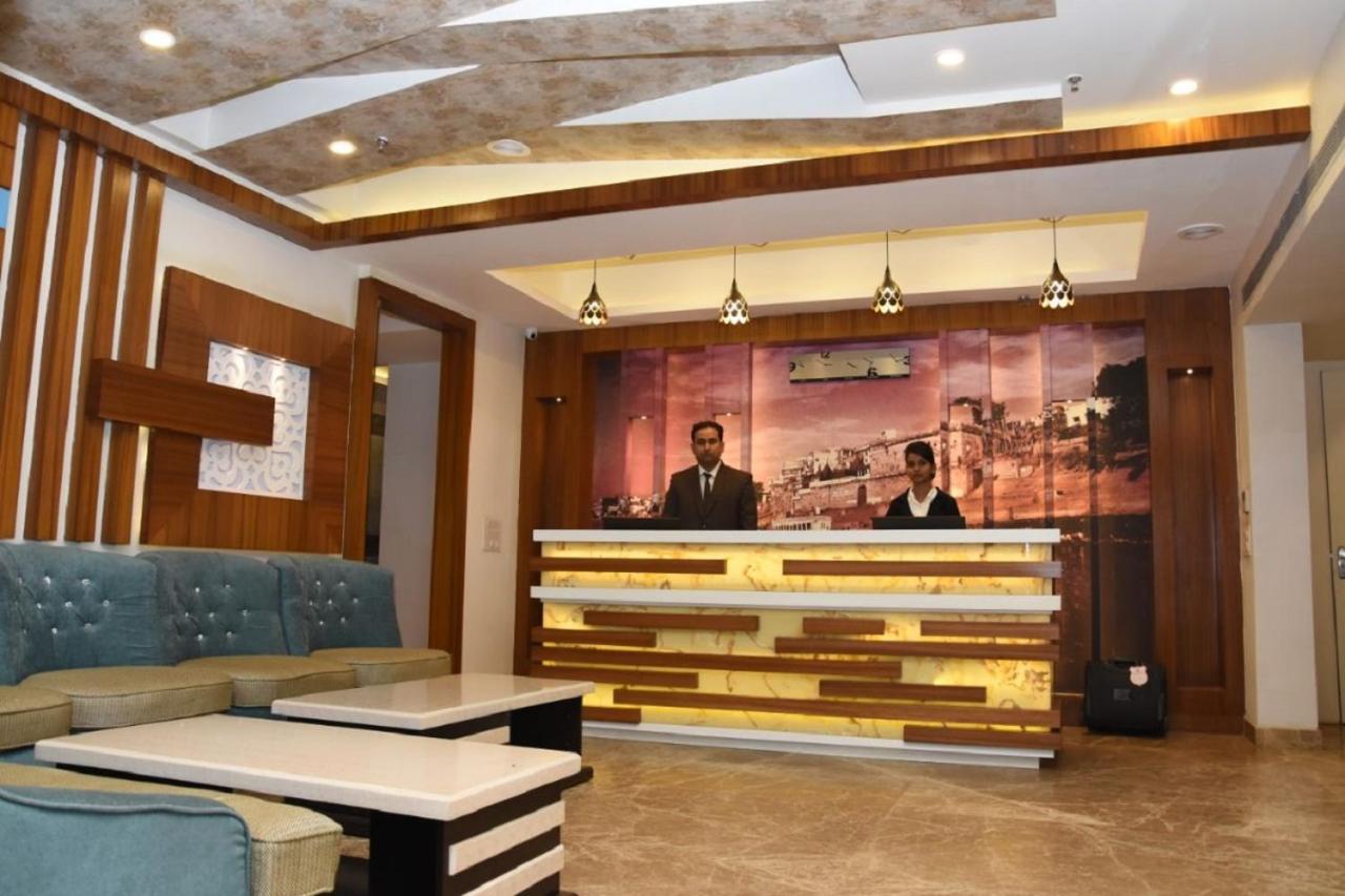 Meadows Hotel 3*