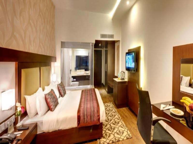 Hotel Hindusthan International, 4*