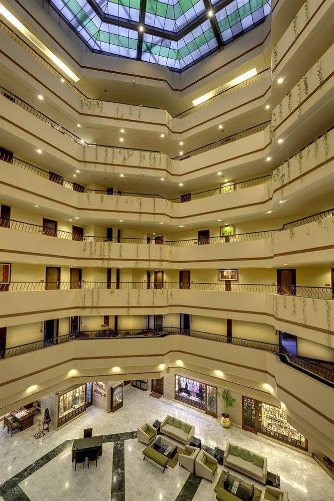 Hindusthan International, Varanasi