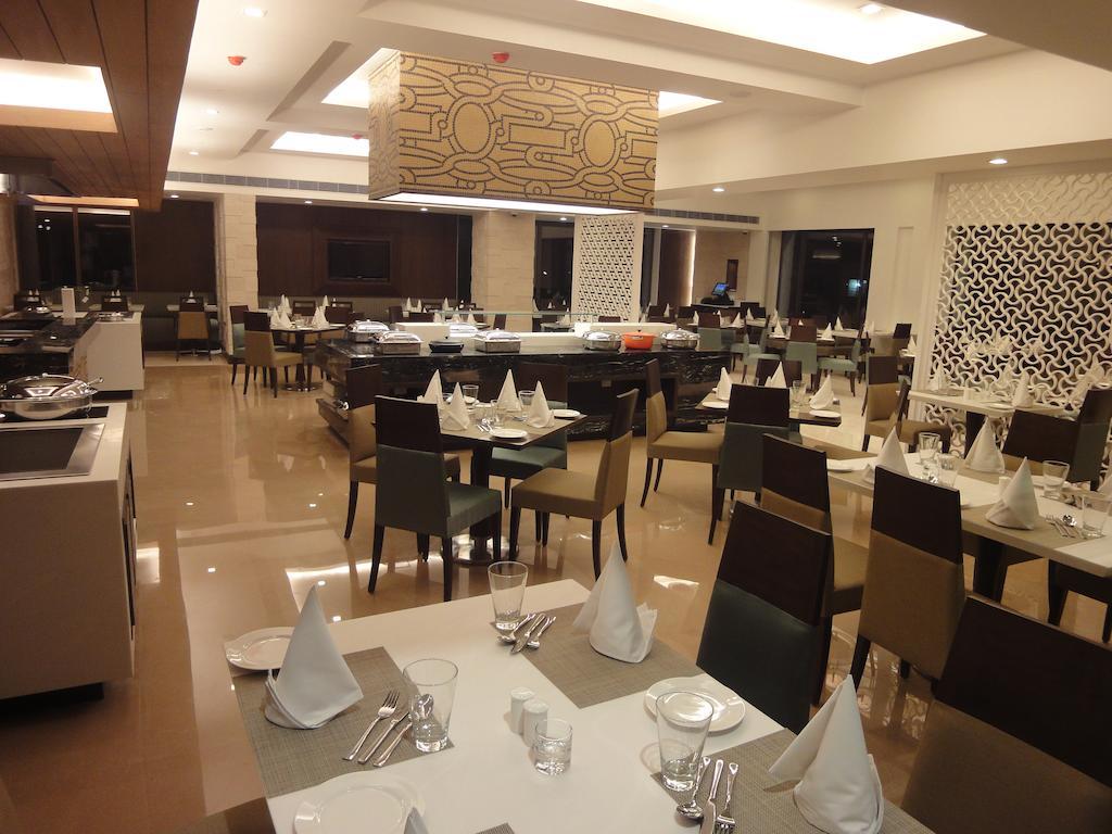 Radisson Hotel 5*