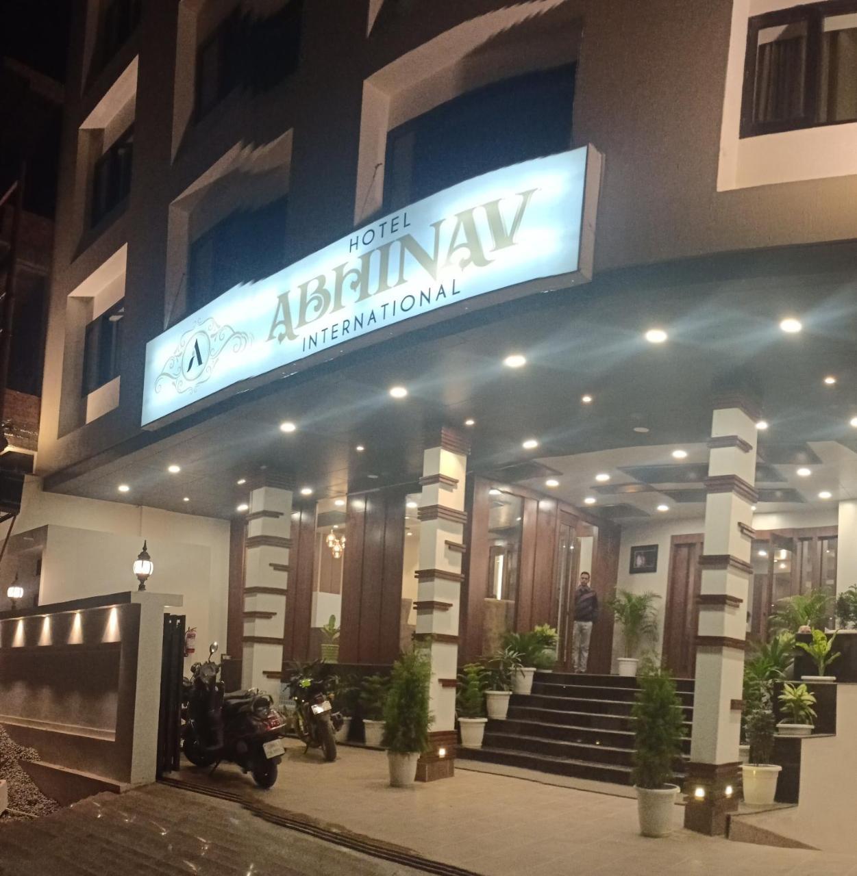 Abhinav International Hotel
