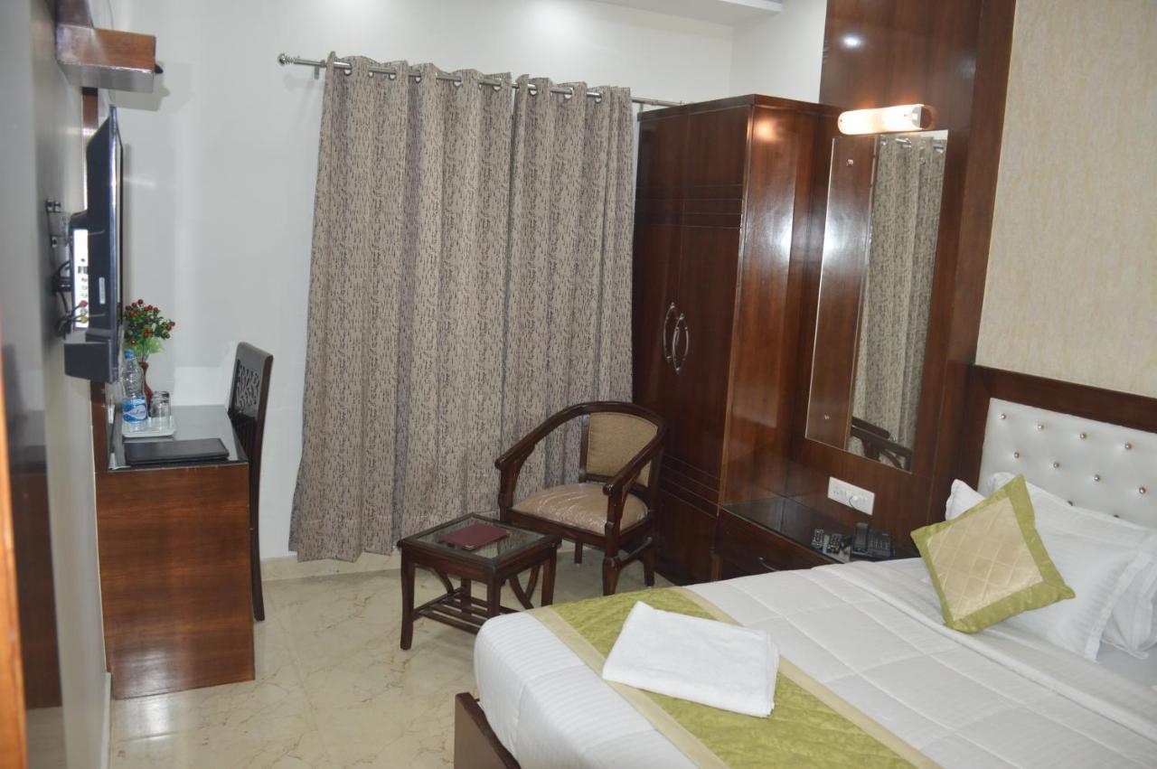 Midcity Hotel 3*