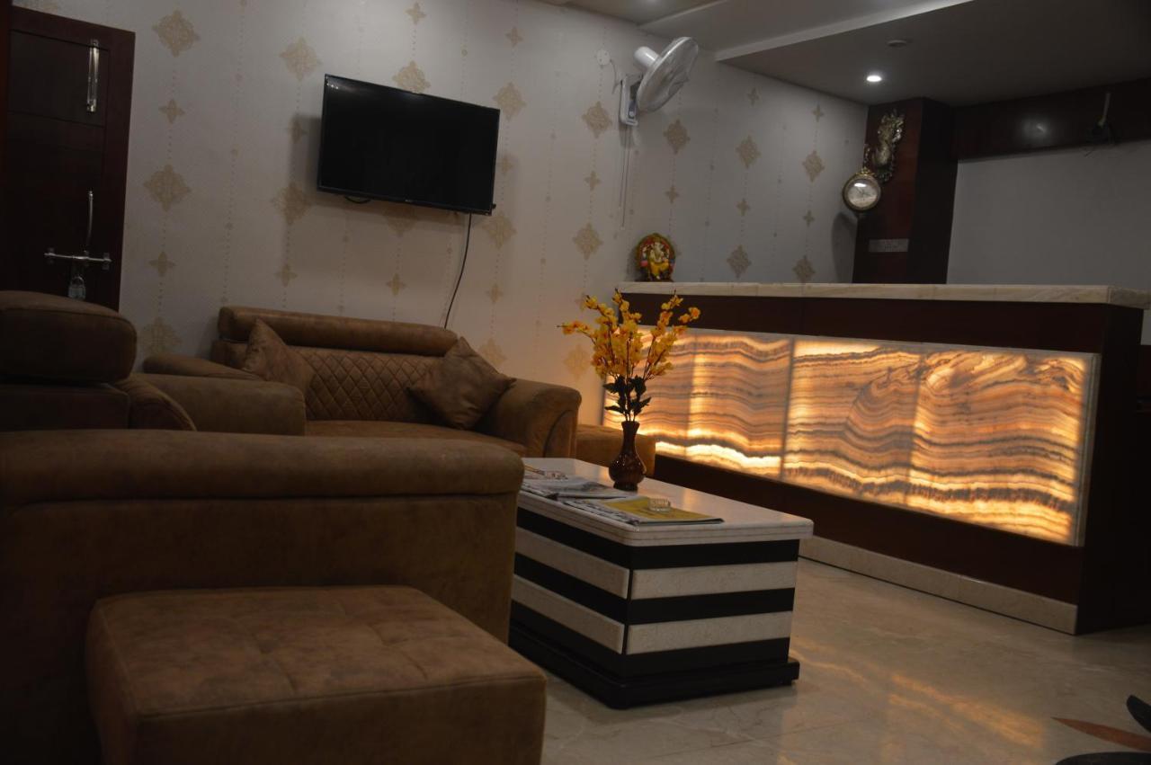 Midcity Hotel