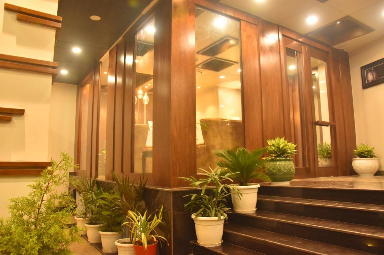 Abhinav International Hotel