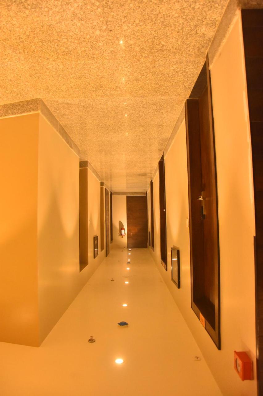 Abhinav International Varanasi