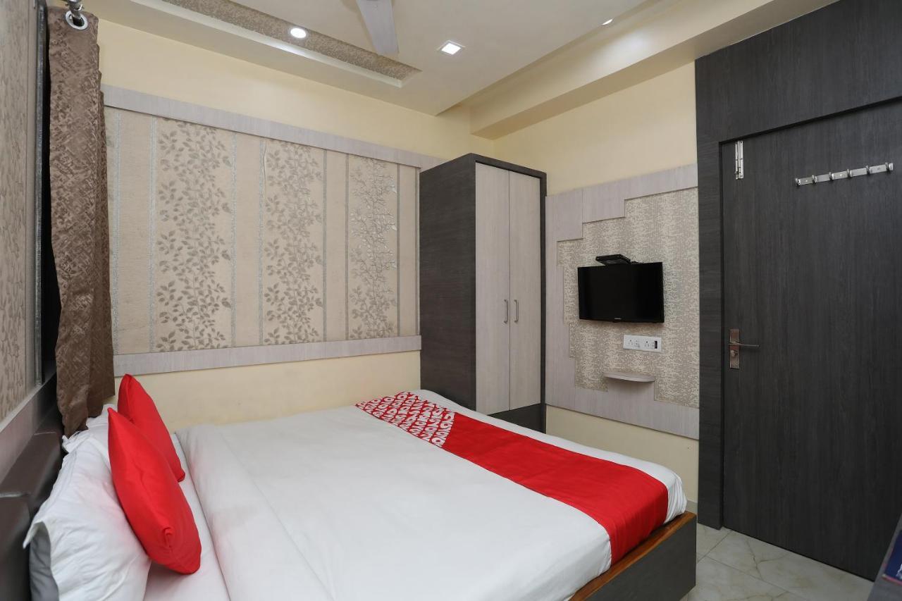 Hotel Rahil Palace
