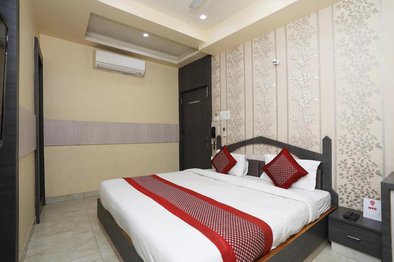 Hotel Rahil Palace *