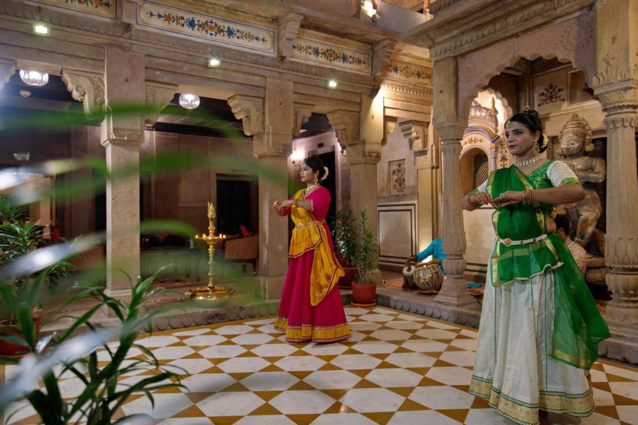 Hotel Brijrama Palace, - By The Ganges Varanasi